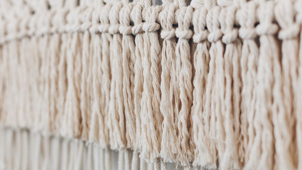 Create Intricate Macrame Patterns For Advanced Projects